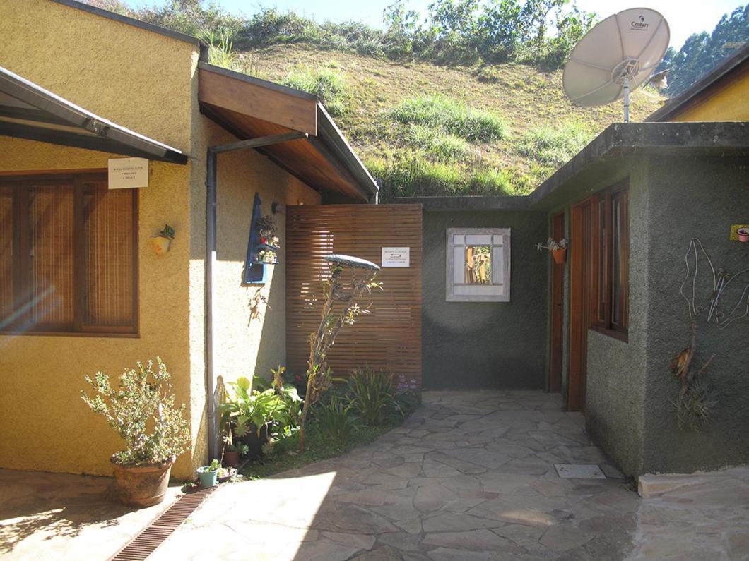 Hospedaria Vila Khepri Gonçalves Exteriér fotografie