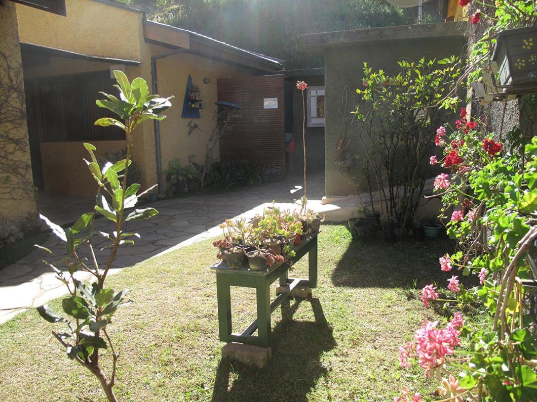 Hospedaria Vila Khepri Gonçalves Exteriér fotografie