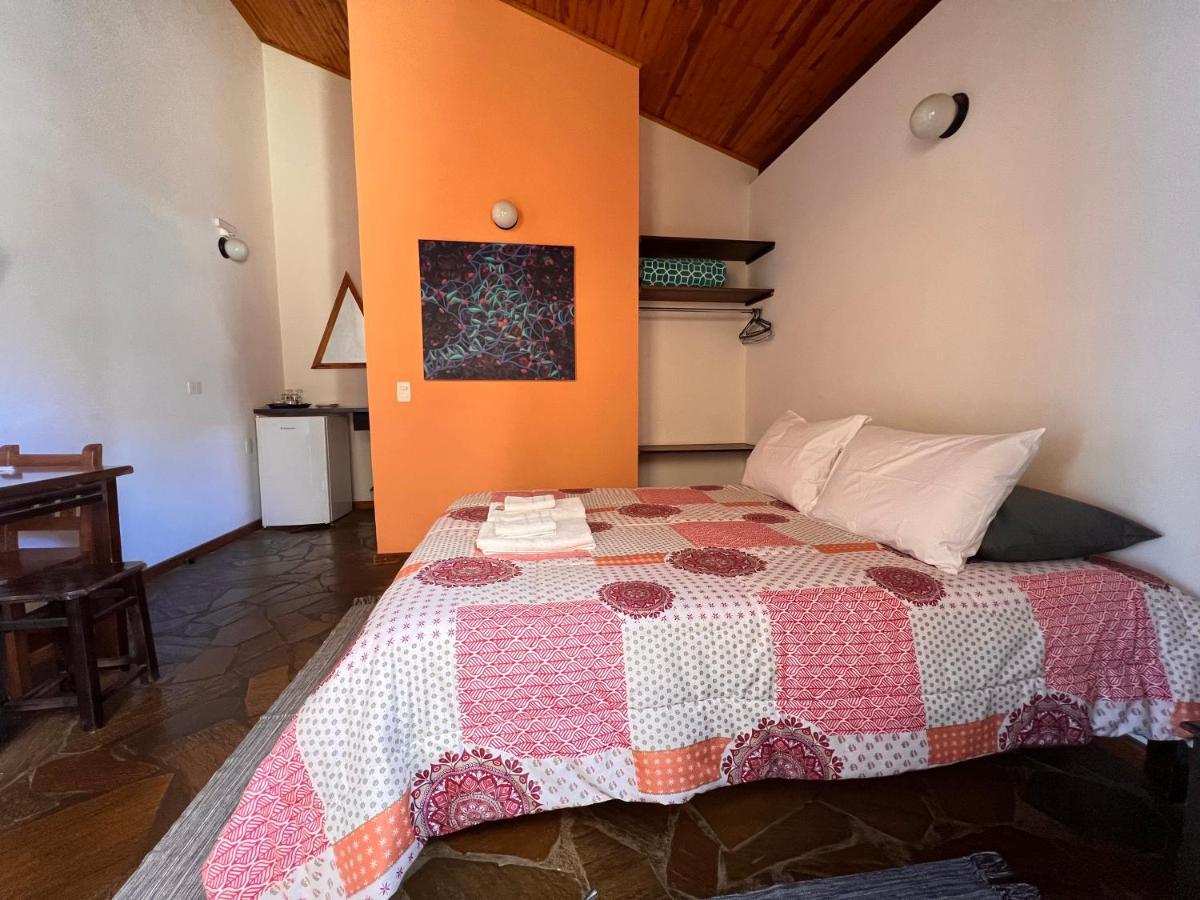 Hospedaria Vila Khepri Gonçalves Exteriér fotografie
