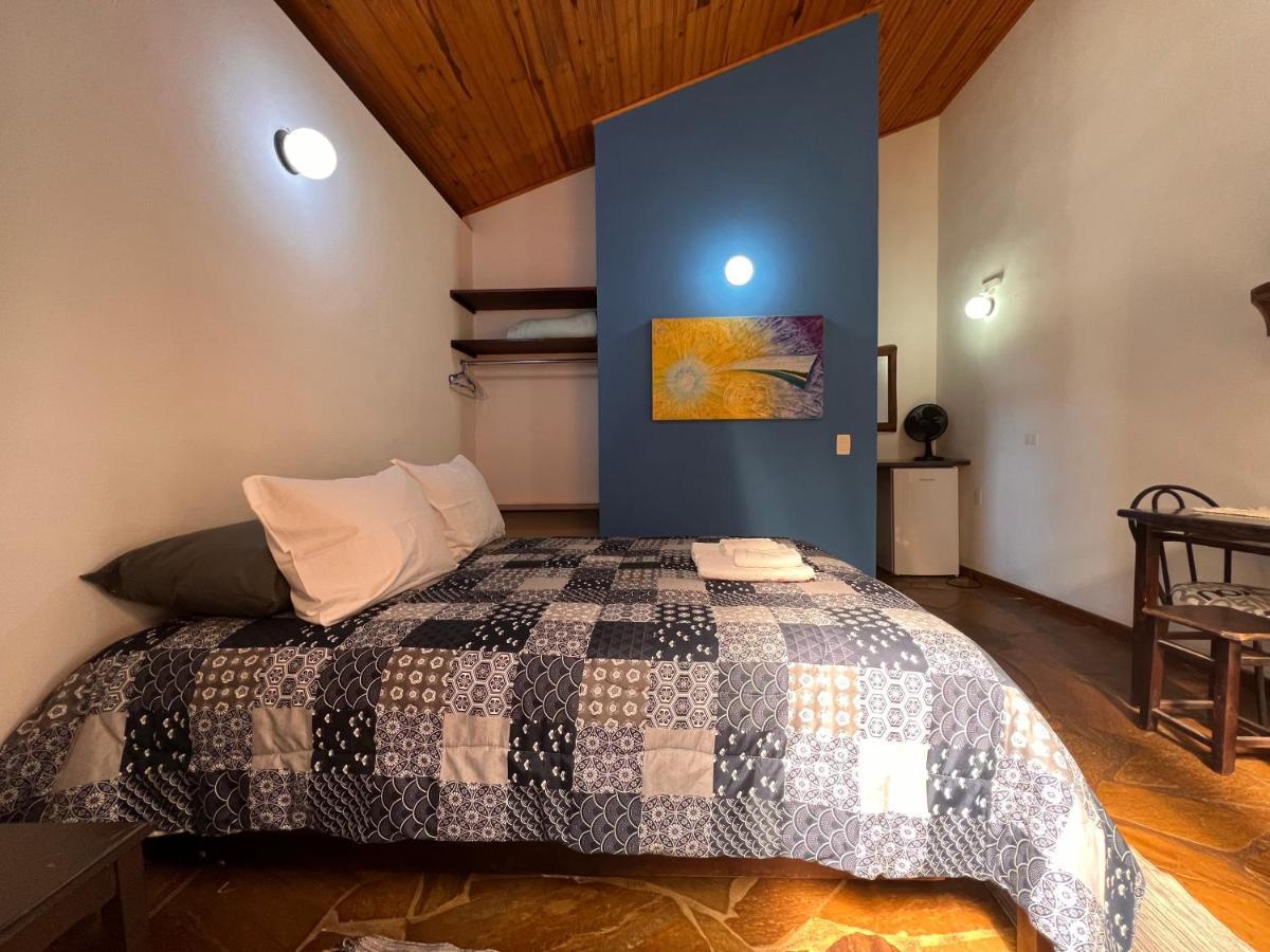 Hospedaria Vila Khepri Gonçalves Exteriér fotografie